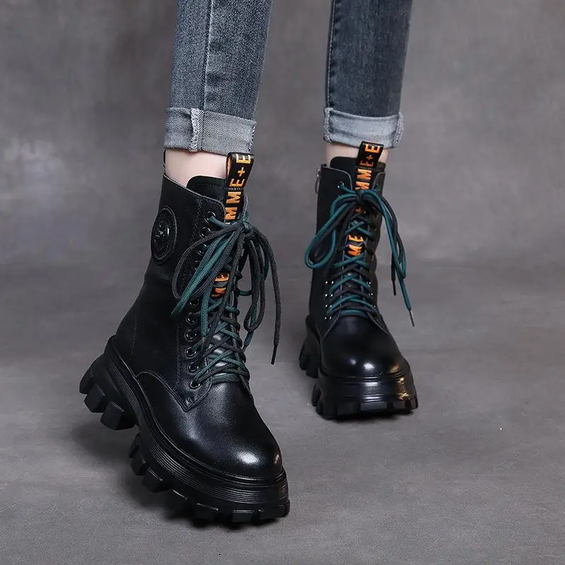 

Warm Fleece Lined Genuine Leather Boots Zipper Middle Tube Padded Flat Heel Rubber Outsole Fashion Booties for Women