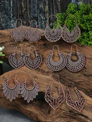 Vintage Bronze Women's Dropped Earrings Bohemian Geometric Carved Earrings Women's Ethnic Jewelry