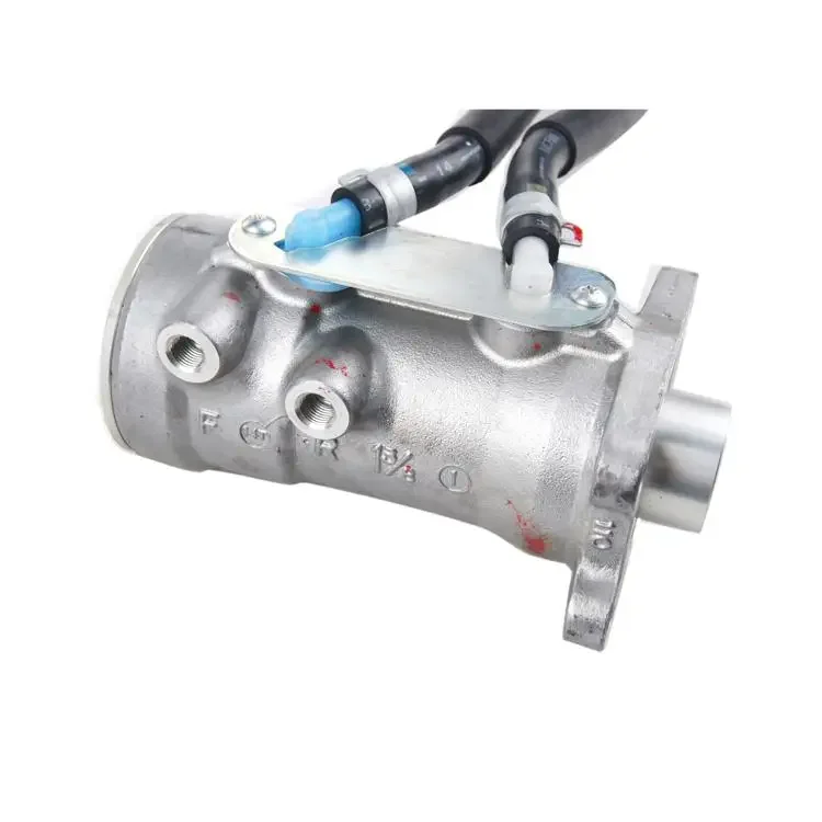 

Детали главного тормозного цилиндра в сборе 8-98006379-1 для ISUZU NPR75 4HK1-TCS