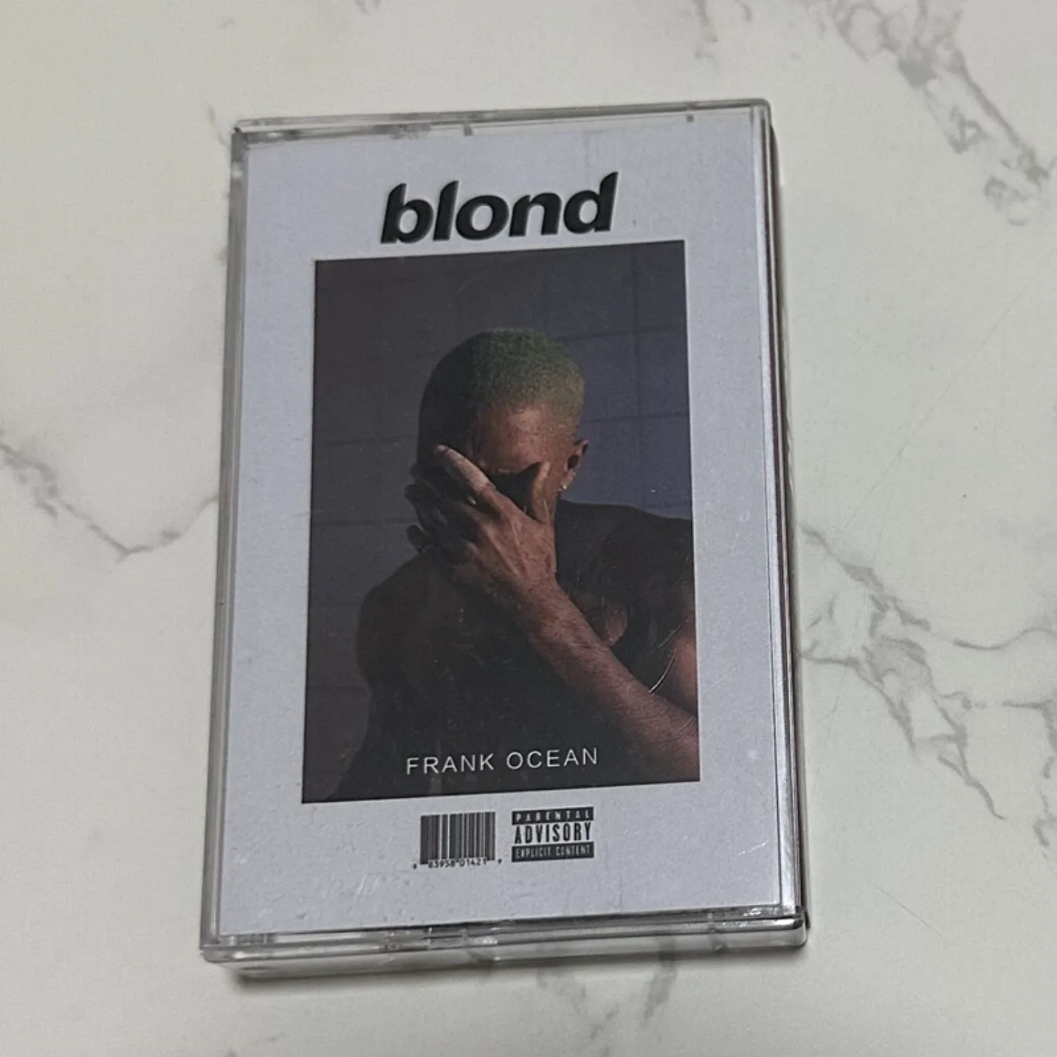 

Sealed Frank Ocean Blond Alternative R&B Neo-Soul Audio Cassette Tape Retro Analog Sound Collectible for Fans Home Art Decor