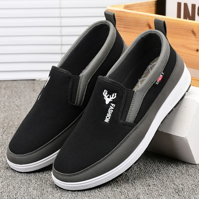 Men Casual Sneakers New Lightweight Male Tennis Shoes Men Soft Mesh Casual Shoes Outdoor Anti-Slip Shoes Zapatos De Hombre