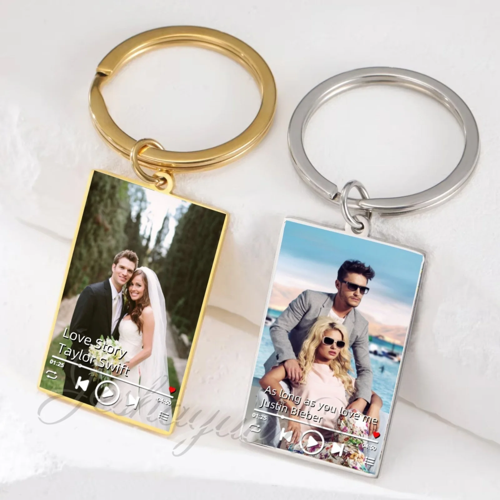 

Jeshayuan Personalized Music Photo Keychain Custom Picture Song Keyring Custom Photo Gift for Him/Her Memory Keepsake Key Ring