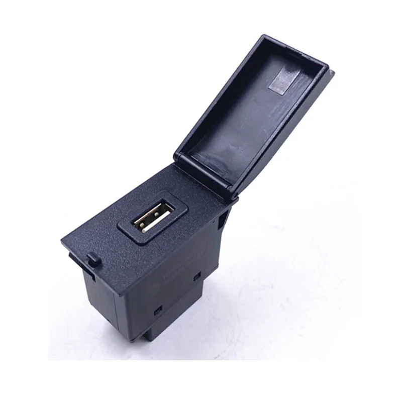 

1 шт., USB-порт для зарядки WG9925581015, используемый для CNHTC SINOTRUK HOWO T7H