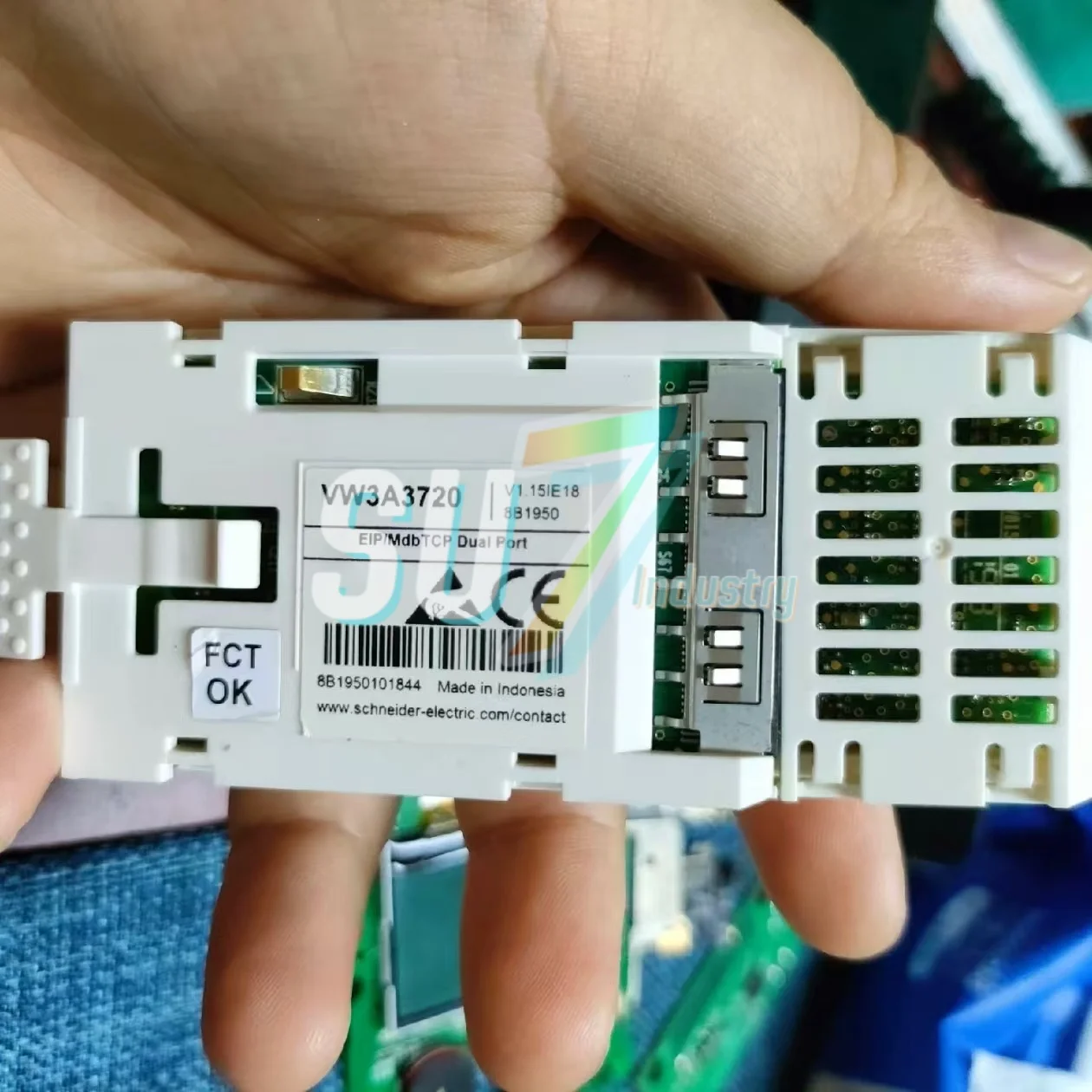 VW3A3720 이더넷 TCP/IP 통신 모듈 새로운 원본