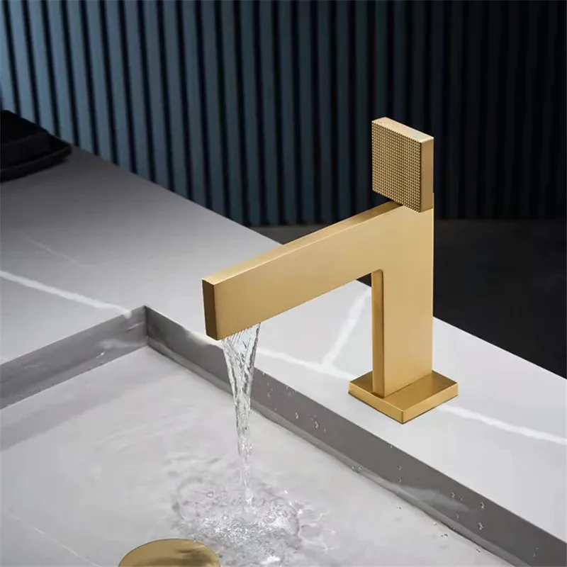 

Gold-plated bathroom faucet Hot and cold water mixer Single-handle deck-mounted gray-white faucet for washbasin