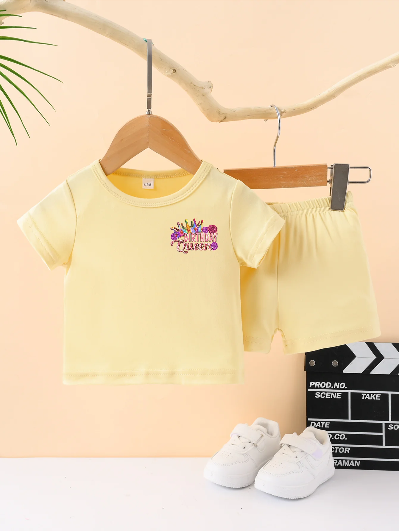 Summer New Male And Female Baby Short Sleeve yellow T-Shirt Round Neck Pullover Top +  Casual shorts