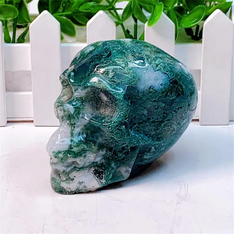 

9CM Natural Moss Agate Skull Crystal Carved Healing Energy Stone Crafts For Halloween Gift Healing Home Decoration 1PCS