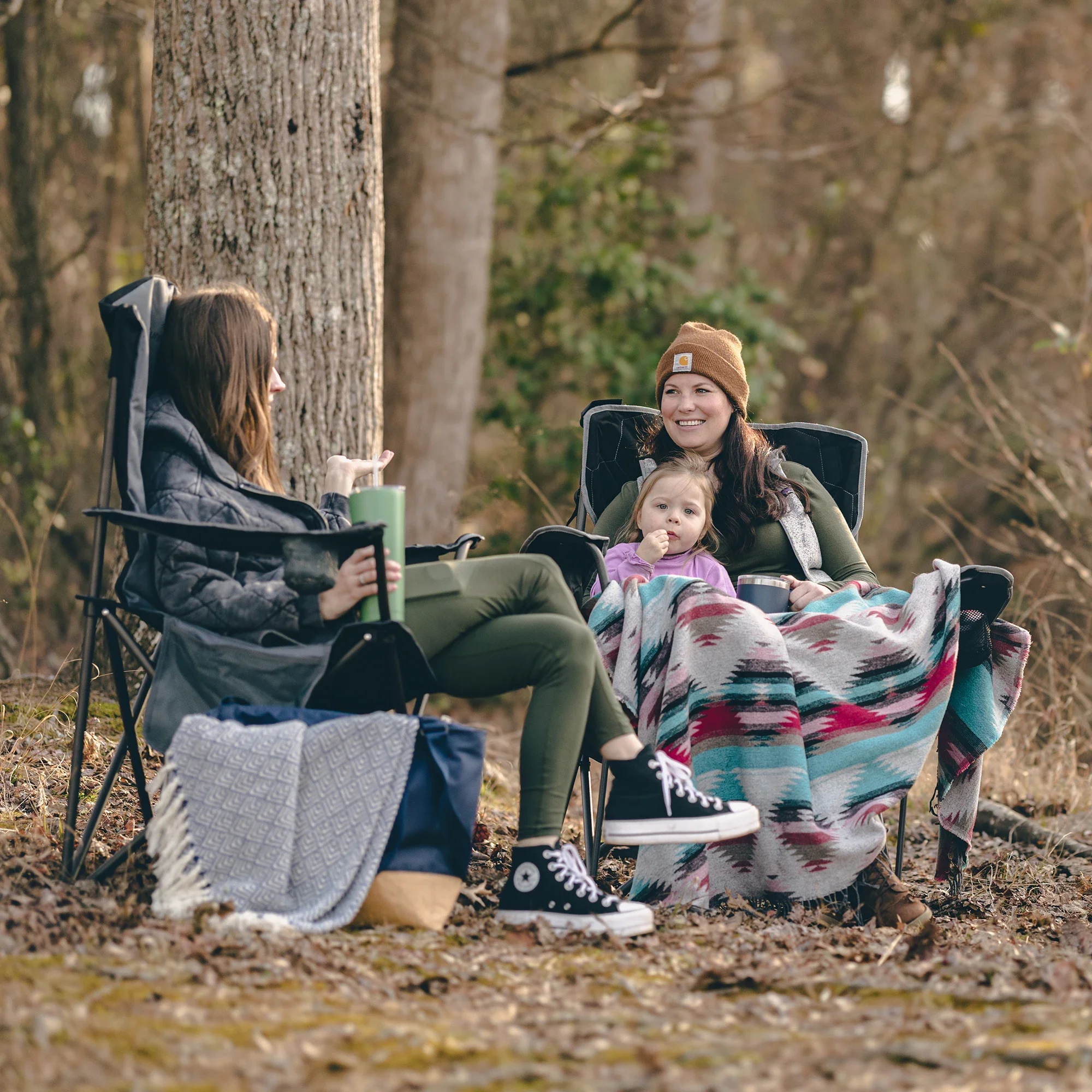 SUNNYFEEL XL Oversized Camping Chair with Dual Cup Holder & Pocket Padded Outdoor Folding Chairs for Fishing Hiking Picnic