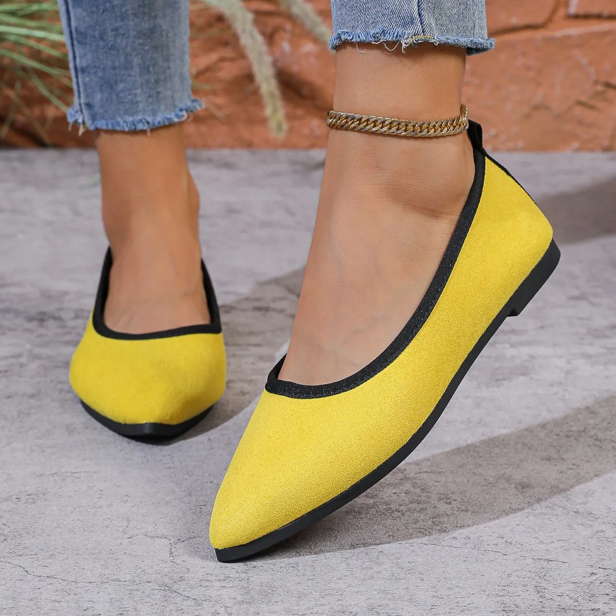 Women Flats Shoes New Spring Fashion Slip on Loafers Stretch Ballet Shallow Mouth Flats Women Soft Bottom Pointed Toe Boat Shoes