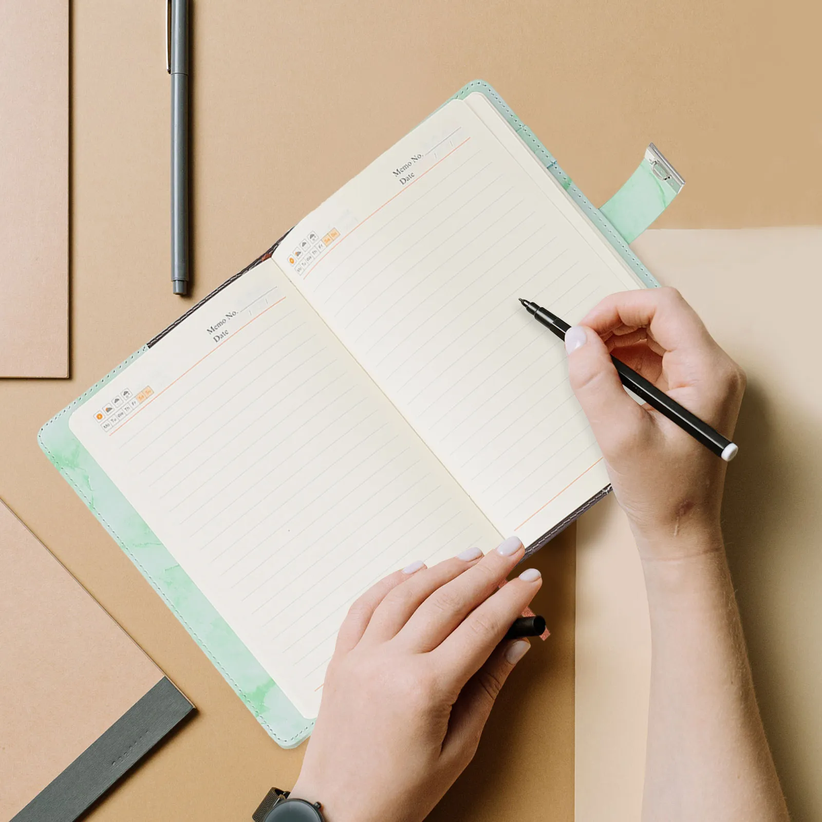 diario-com-cadeado-multifuncional-para-casa-caderno-portatil-com-cadeado-acessorio-delicado-para-escrita-e-registro