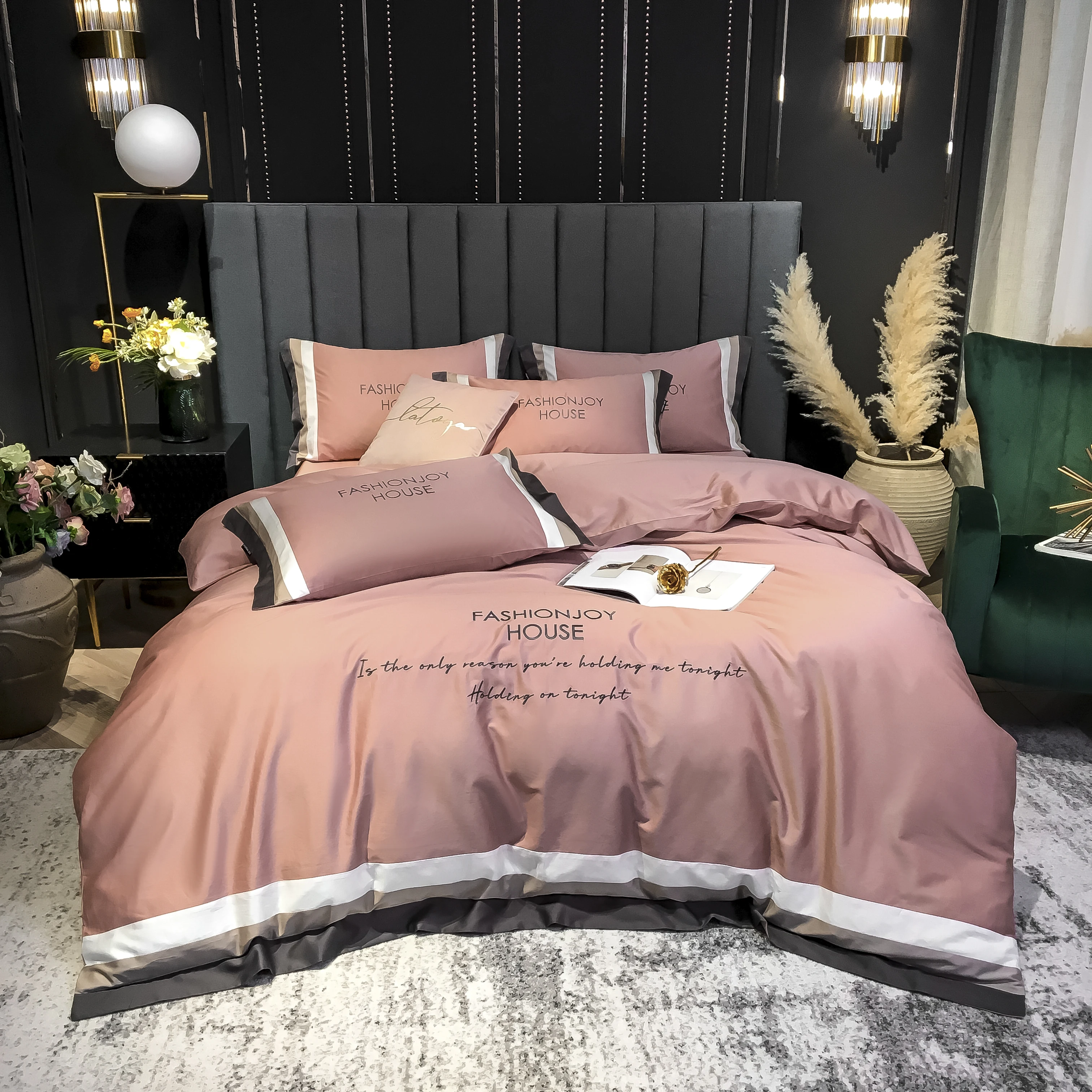 2022 newest four-piece bedding simple cotton double household bed sheet quilt cover splicing design bedding pink and gray color