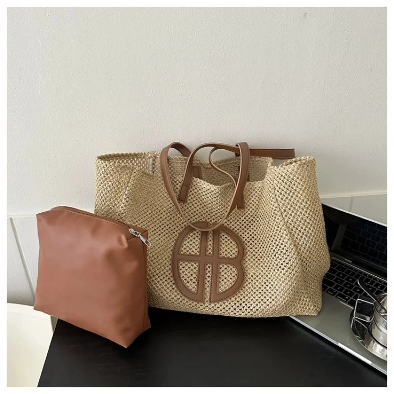 

Straw Hollow Out Knitting Tote Bag Large Capacity Handmade Shoulder Handbag Women 2025 Designer Casual Beach Bag Ethnic Style