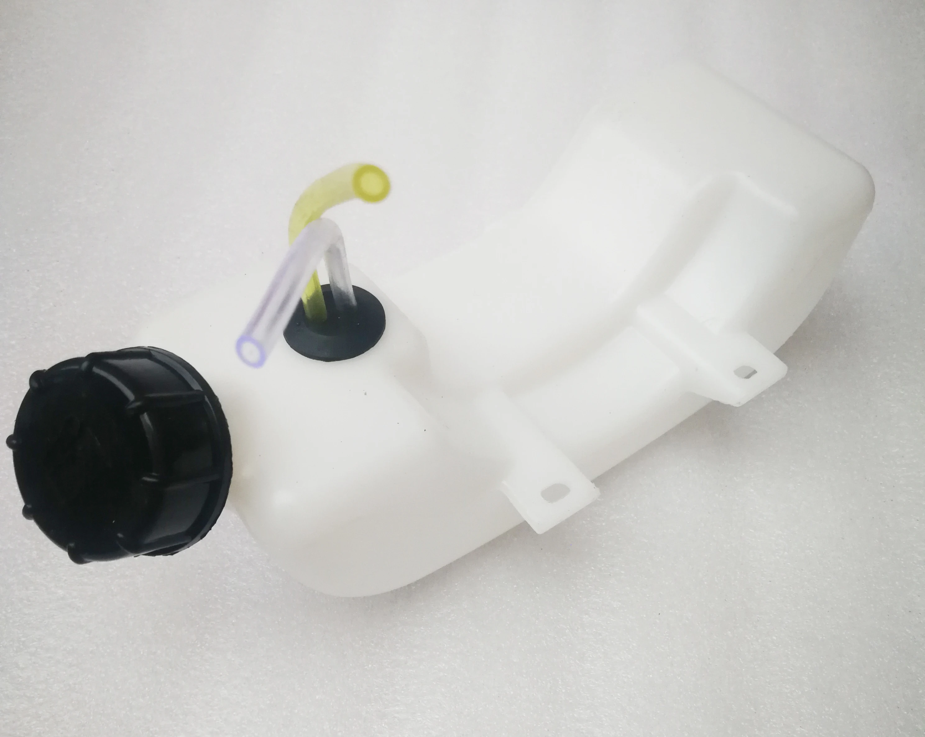 139F 4T Motor Metall Protector für Kraftstoff Tank-Mix Benzin Fall Rucksack Knapsack Tasche Sitz Zurück Bracketrest