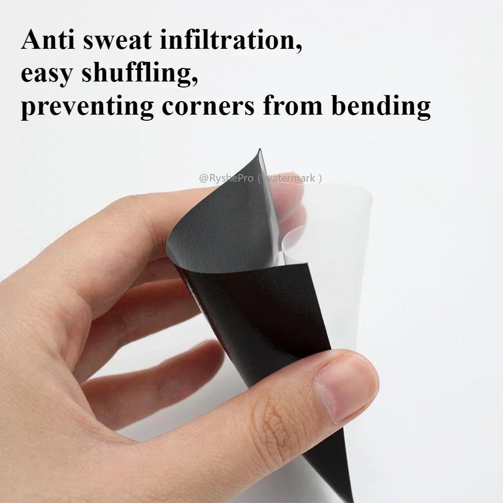 Card Deck Box and 100 PCS 66x91mm Matte Standard Size Card Sleeves Trading Cards Protector Comportible with MTG TCG Sport Cards