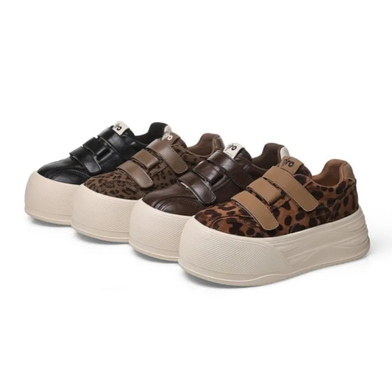 Fashion Round Toe Thick Sole Women's Sneakers Height Increased Casual Loafers 2026 New Simple Solid Women Shoes Tênis Feminino
