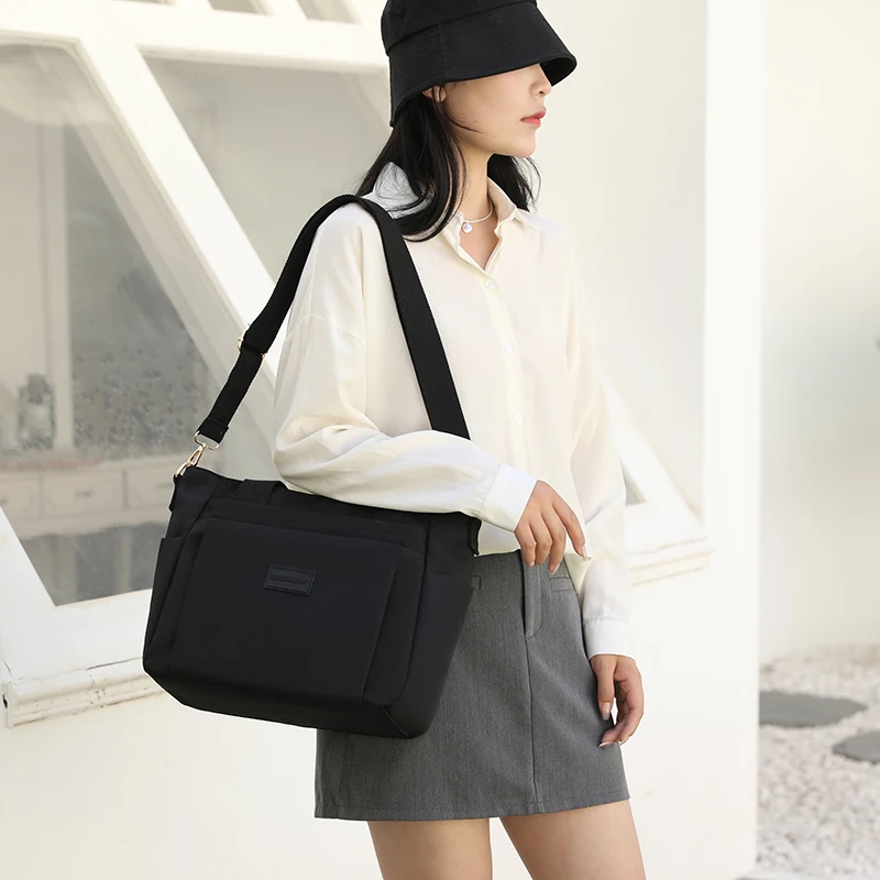 Women's Leisure Shoulder Bags Waterproof Nylon Large-capacity Female Handbag Designer High Quality Ladies Fashion Crossbody Bags