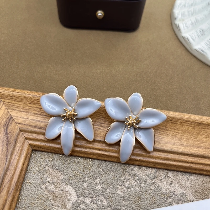 Elegant Petal Dripping Glaze Earrings Stud For Women Girls Flower More Colors Elegant Brincos