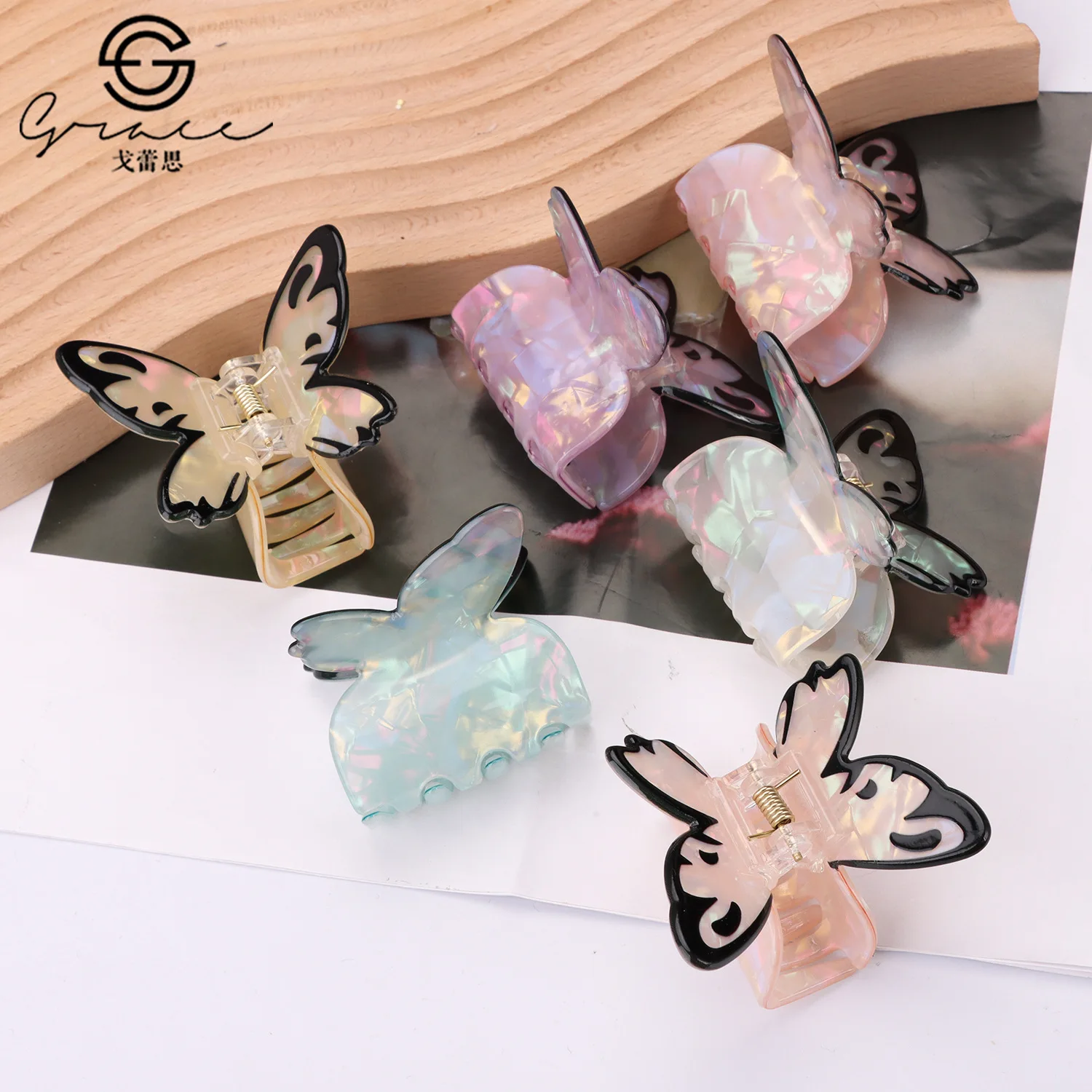 YHJ Classic Style Butterfly Hair Claw Fresh Feeling Acrylic Hair Claw Clips Hair Accessories for Women Girls