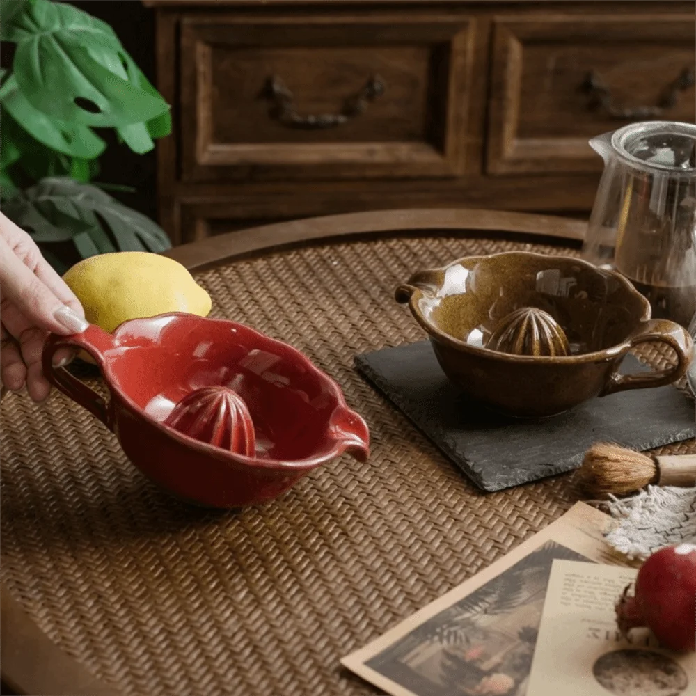 Japanese Ceramic Citrus Juicer Portable Non-Slip Lemon Orange Squeezer 20ML Press Type Manual Hand Squeezer Kitchen Accessories