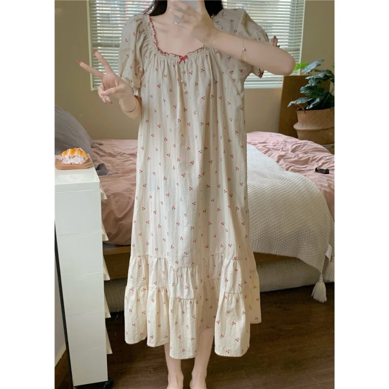 مجموعة ملابس نوم جديدة بأكمام قصيرة وطبعة كرز، ملابس نوم منزلية لطيفة، مجموعة ملابس نوم نسائية عصرية وأنيقة