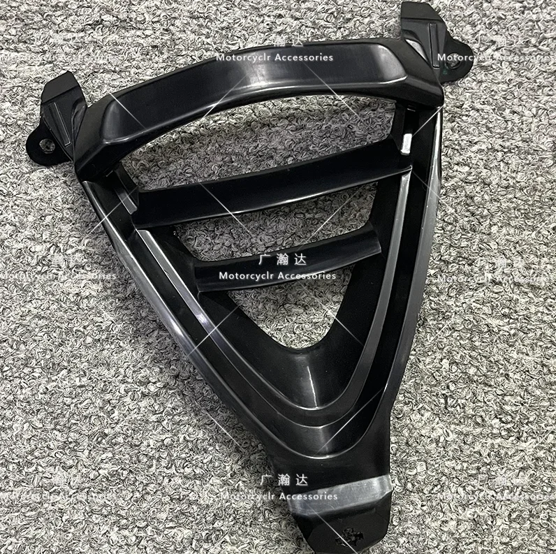 Fit For Triumph Daytona 675/R Carbon Fiber Paint 28Upper Center Nose Air Intake Ram Fairing 2009-2010-2011-2012