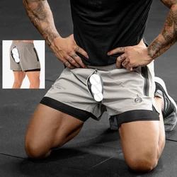 Pantaloni erotici del sesso all'aperto con apertura sul cavallo 2 in 1 pantaloncini sportivi da uomo Quick Dry pantaloni sportivi Fitness Running cerniera traspirante Beach Short