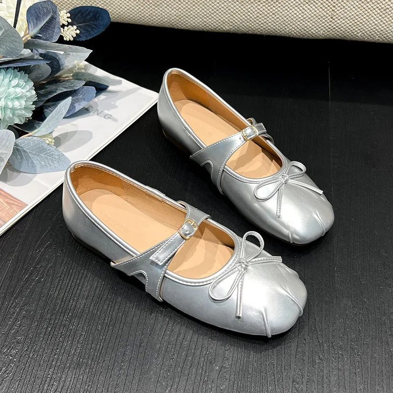 

Серебристые элегантные ретро-балетки для женщин с бантом, квадратным носком и мягкой подошвой, туфли Мэри Джейн