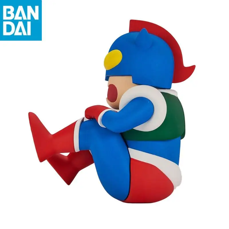 재고 있음 오리지널 정품 반다이 나메코 BANPRESTO 크레용 신짱 액션 Kamen PVC 10cm 수집가 입상 장난감 피규어 모델 선물