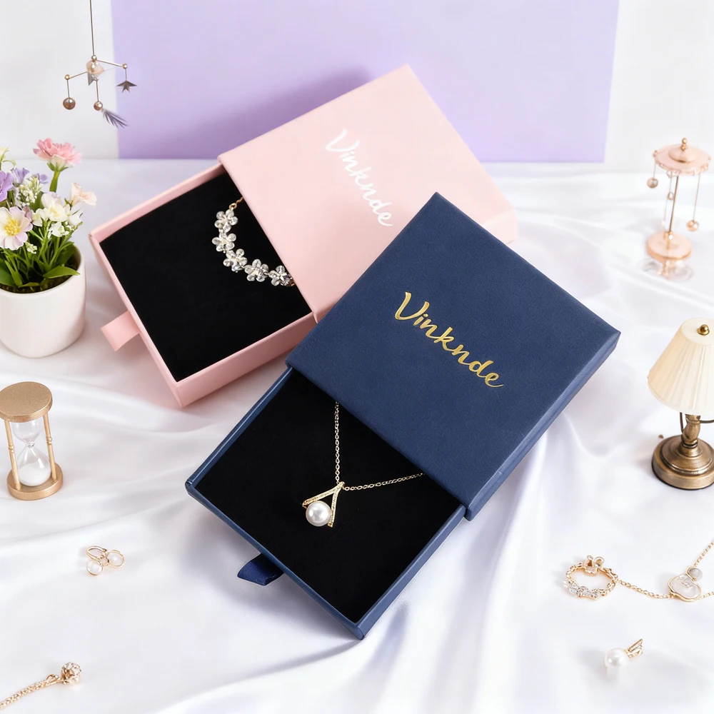 

6*6*2,5 см темно-синий ящик, персонализированные ювелирные изделия, картонные раздвижные коробки, браслет, ожерелье, серьги, посылка, чехол с логотипом на заказ