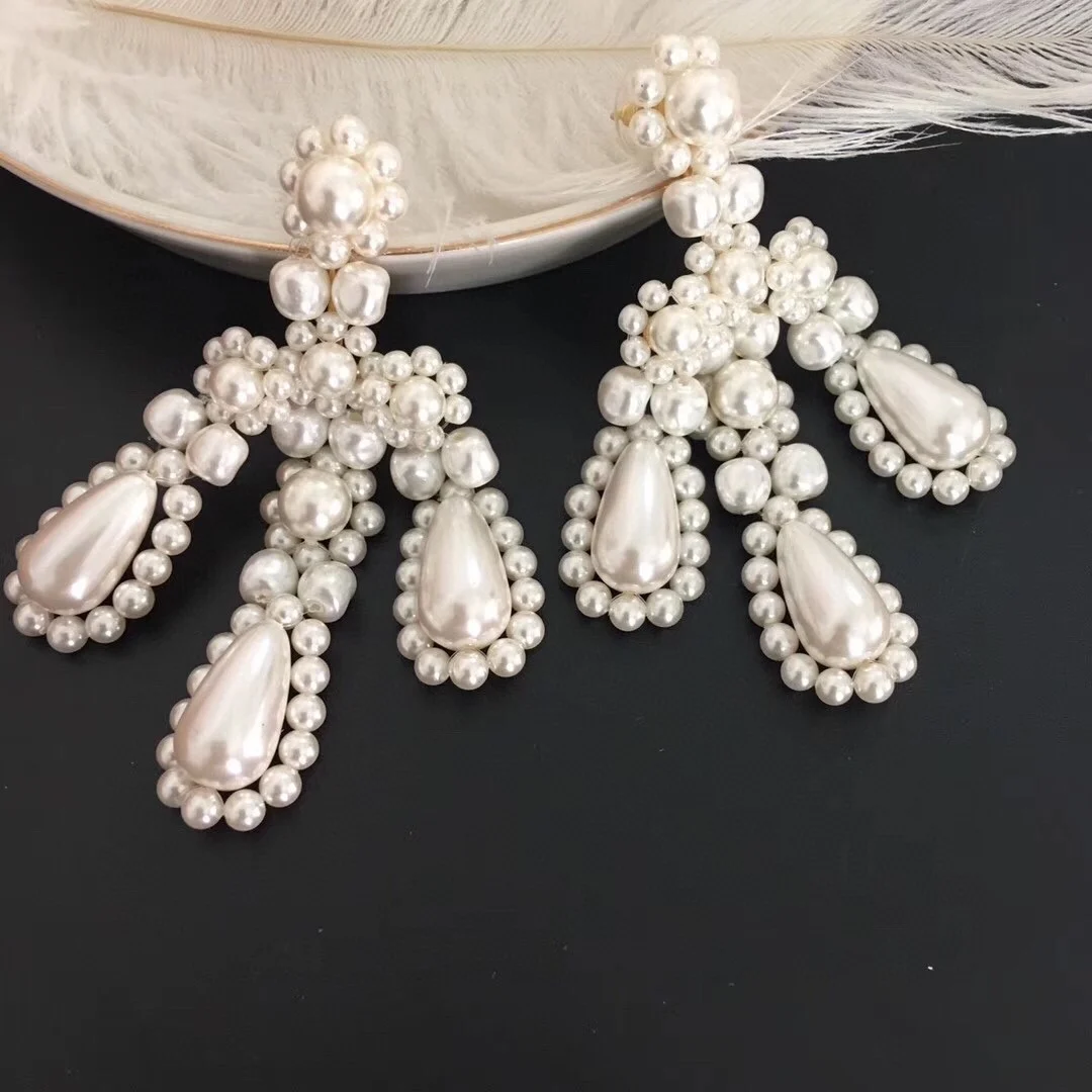 

New fashion European and American handmade pearl earrings