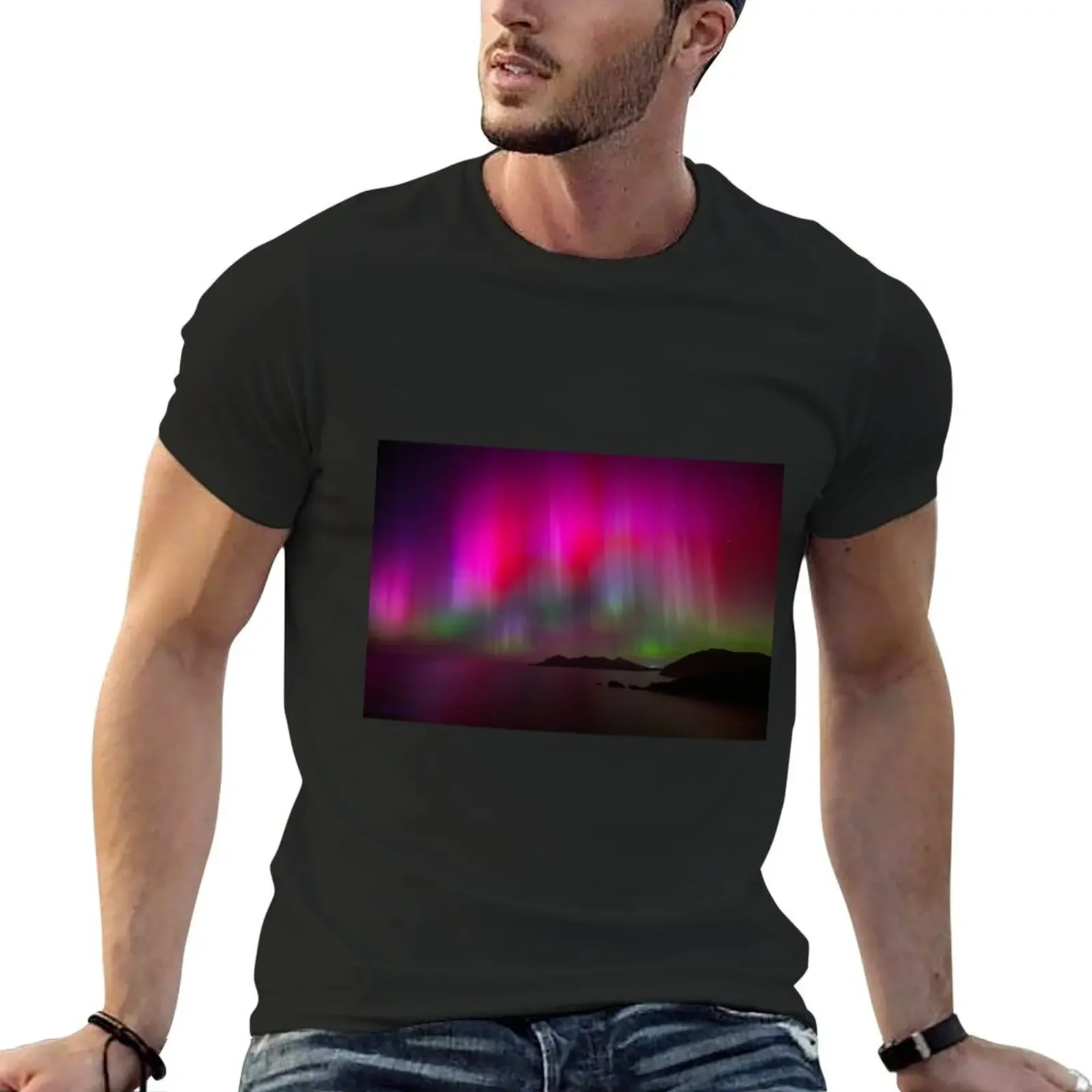 Aurora Australis over Freycinet Peninsular April 2023 T-Shirt quick-drying graphics anime clothes plain black t shirts men