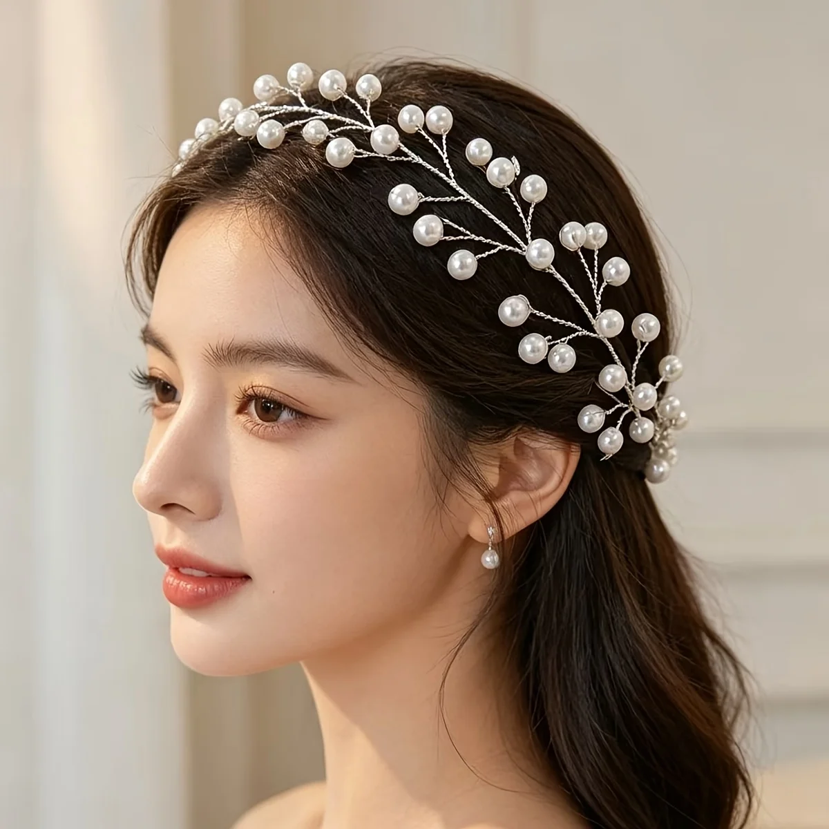 

1 Piece Pearl Hair Vine, Elegant Pearl Crystal Braided Hair Vine, Bendable Long Hair Ornament, DIY Hairstyle Accessory Suitable for Brides, Wedding Hair Accessory Decorated with Imitation Pearls and Rhinestones