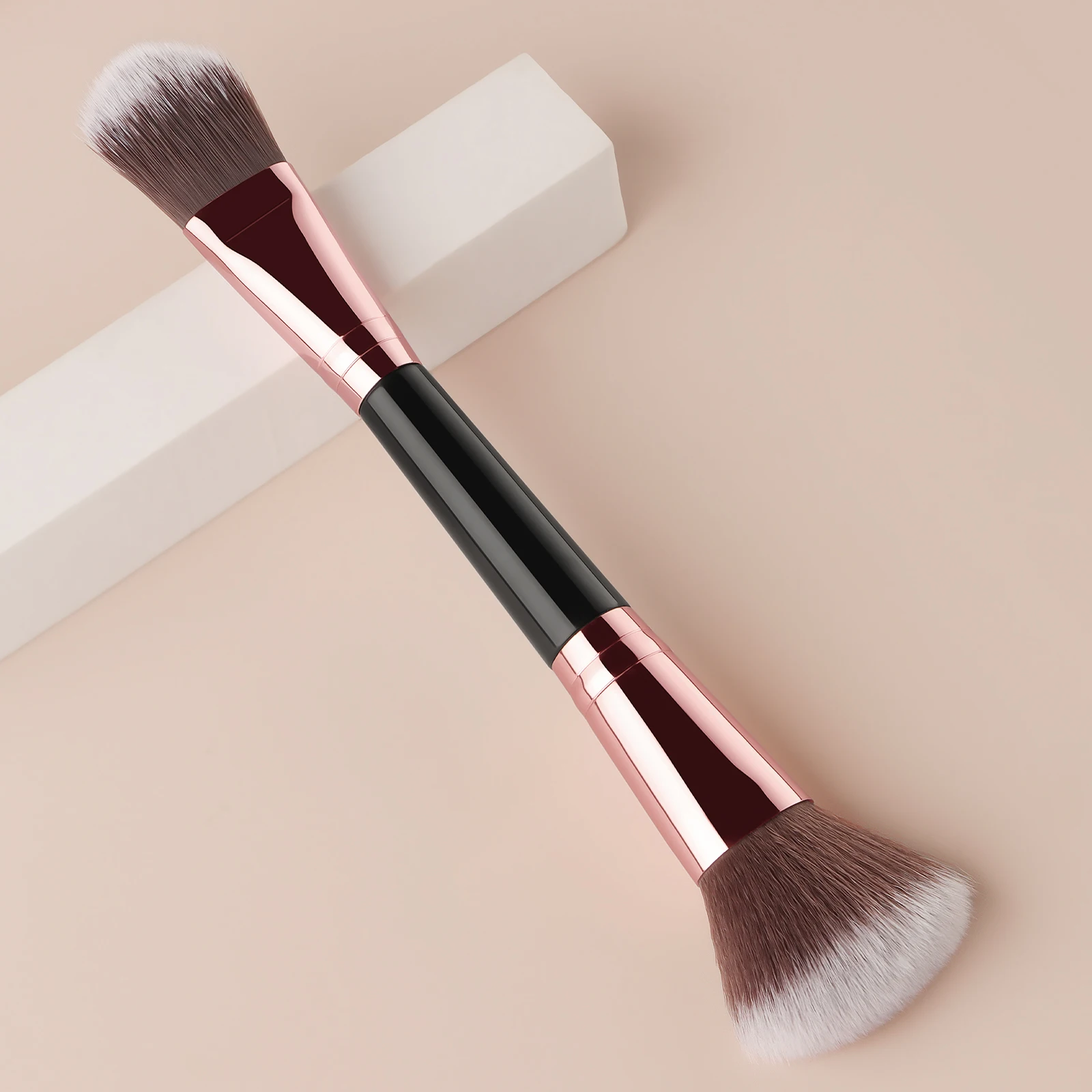 1pc Double Head Foundation Make-Up Concealer Brush Set Portable Soft Powder Blusher Brush Full Set Of Foundation Brush