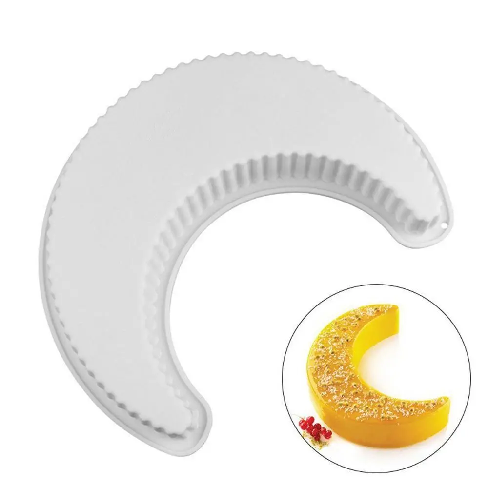 Flexible Silicone 3D Moon Cake Mold Reusable Non-Stick Crescent Cake Mould Baking Mousse Mould Eid Mubarak Party