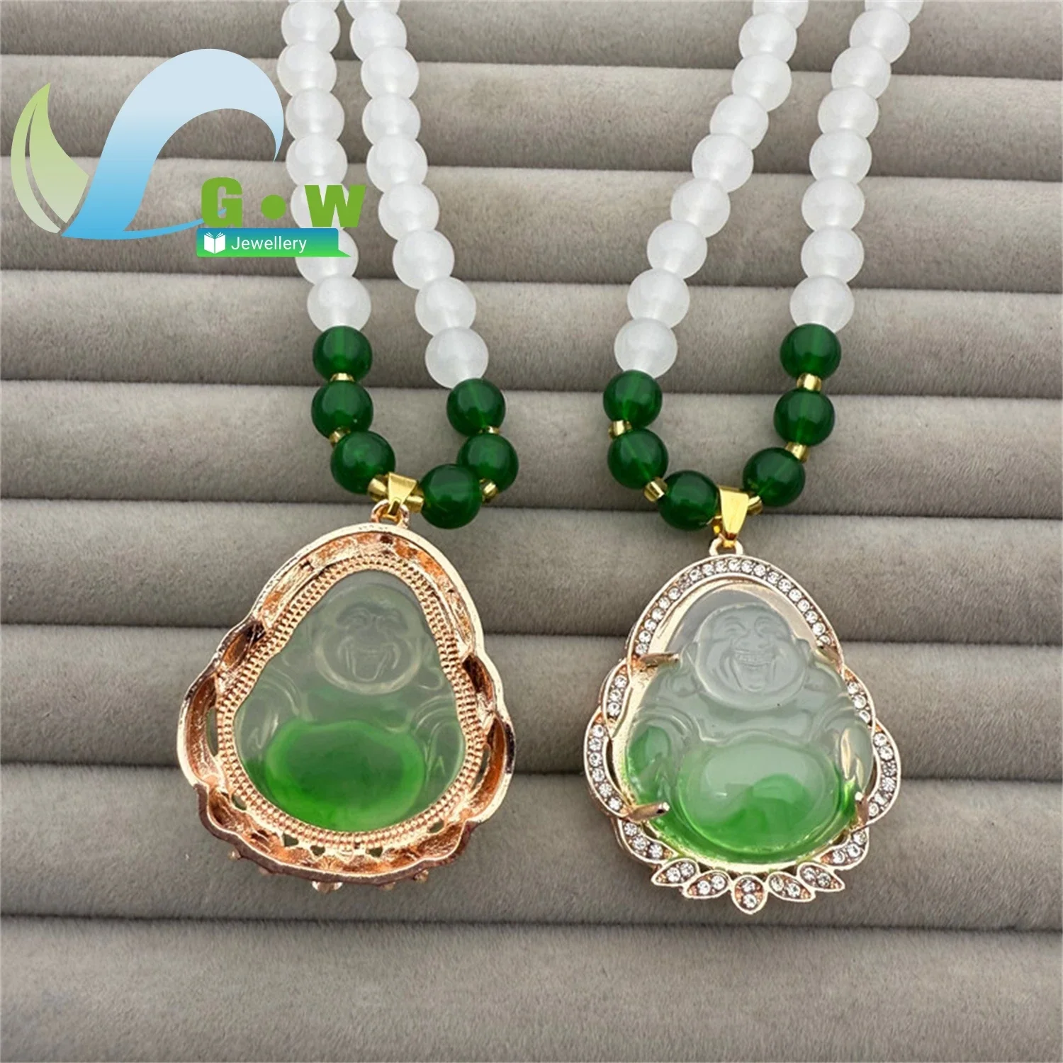 New Ethnic Style Floating Flower Chalcedony Buddha Pendant Necklace Natural Stone Smile Face Carved Amulet Jewelry Casual Boho