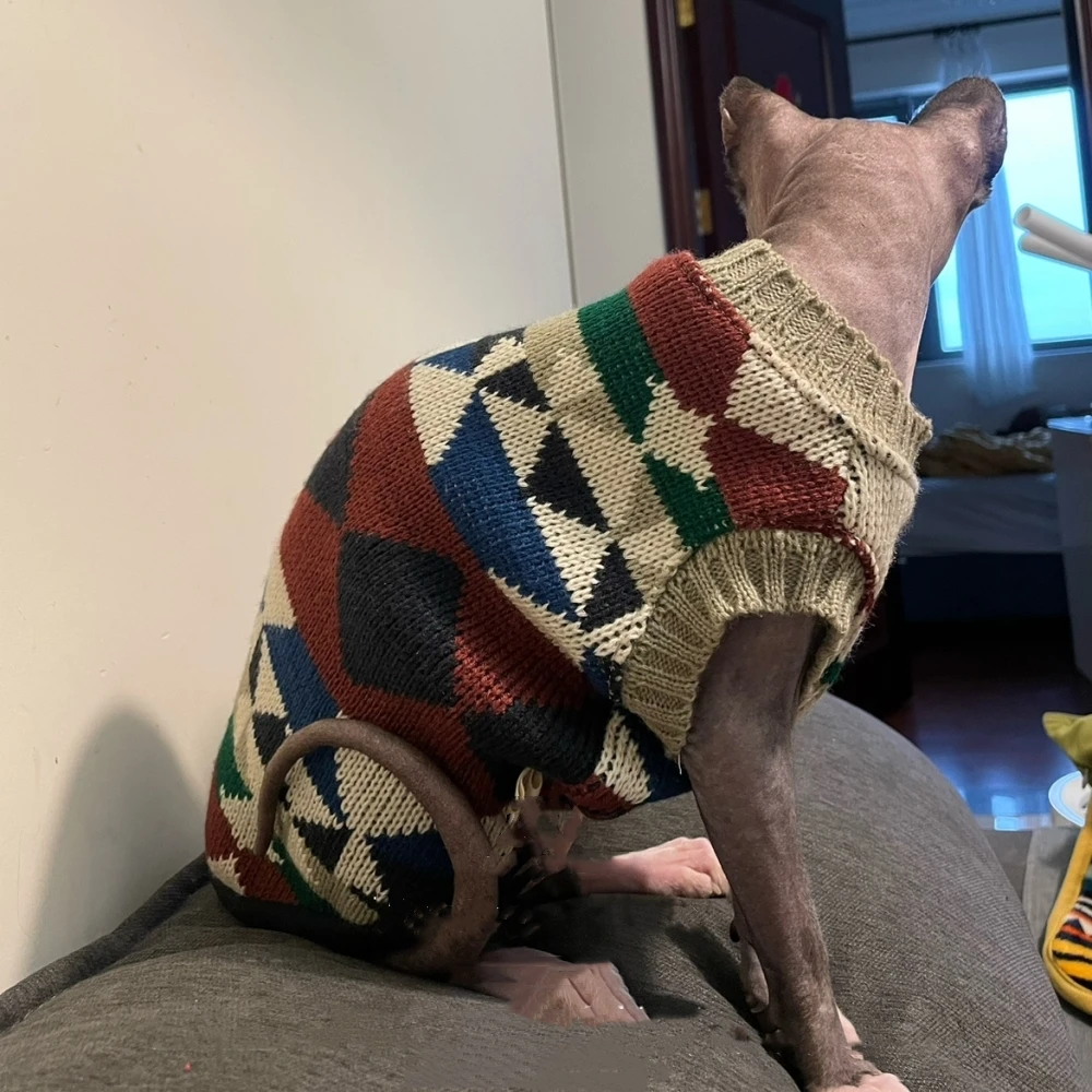 Christmas Knitted Coat for A Cat Spring Loungewear for Sphynx Cat Winter Classic British Sweater Vest Holiday Cat Supplies