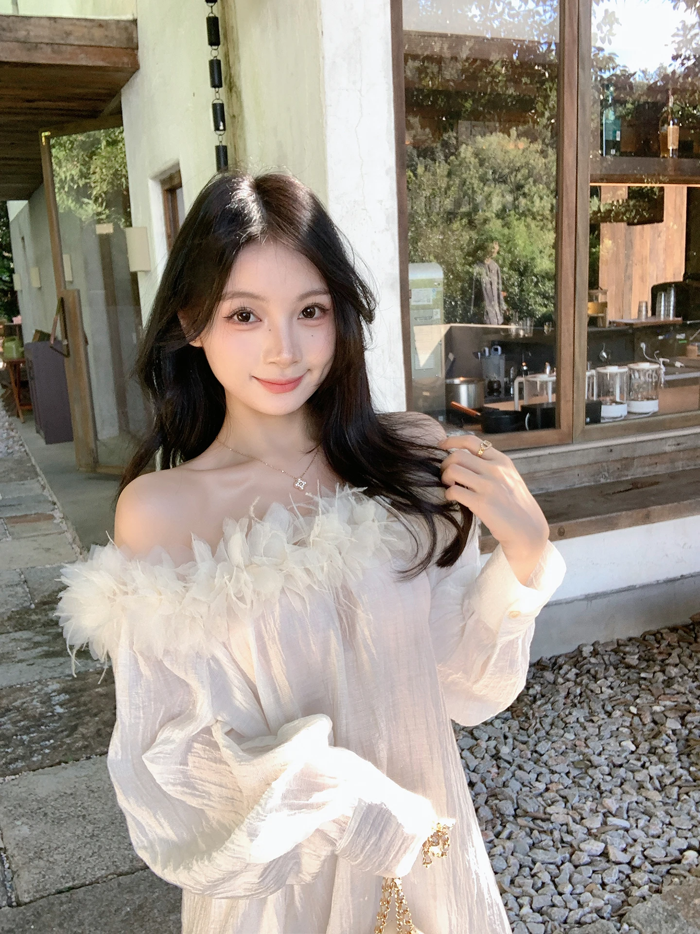 

White Furry One-oulder Long Sve irt Women's Spring Autumn Pure Desire Wind Exposure oulder Early Autumn Small irt