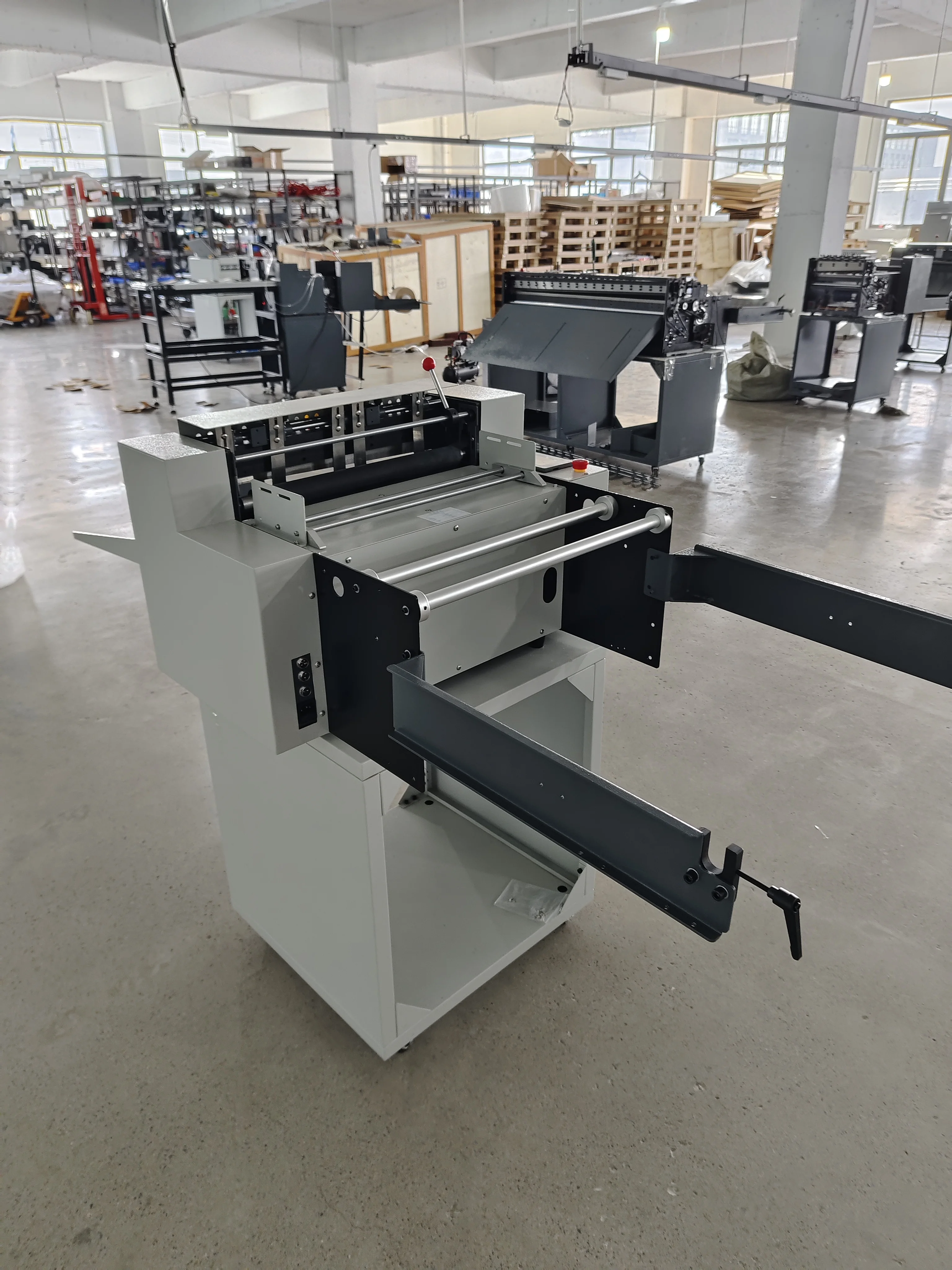 Automatic Electric A4 A3 High Speed Paper Roll Slitter Cutter For Tpu Plastic Pvc Film Foil Cross Cutting Sticker Paper Machine
