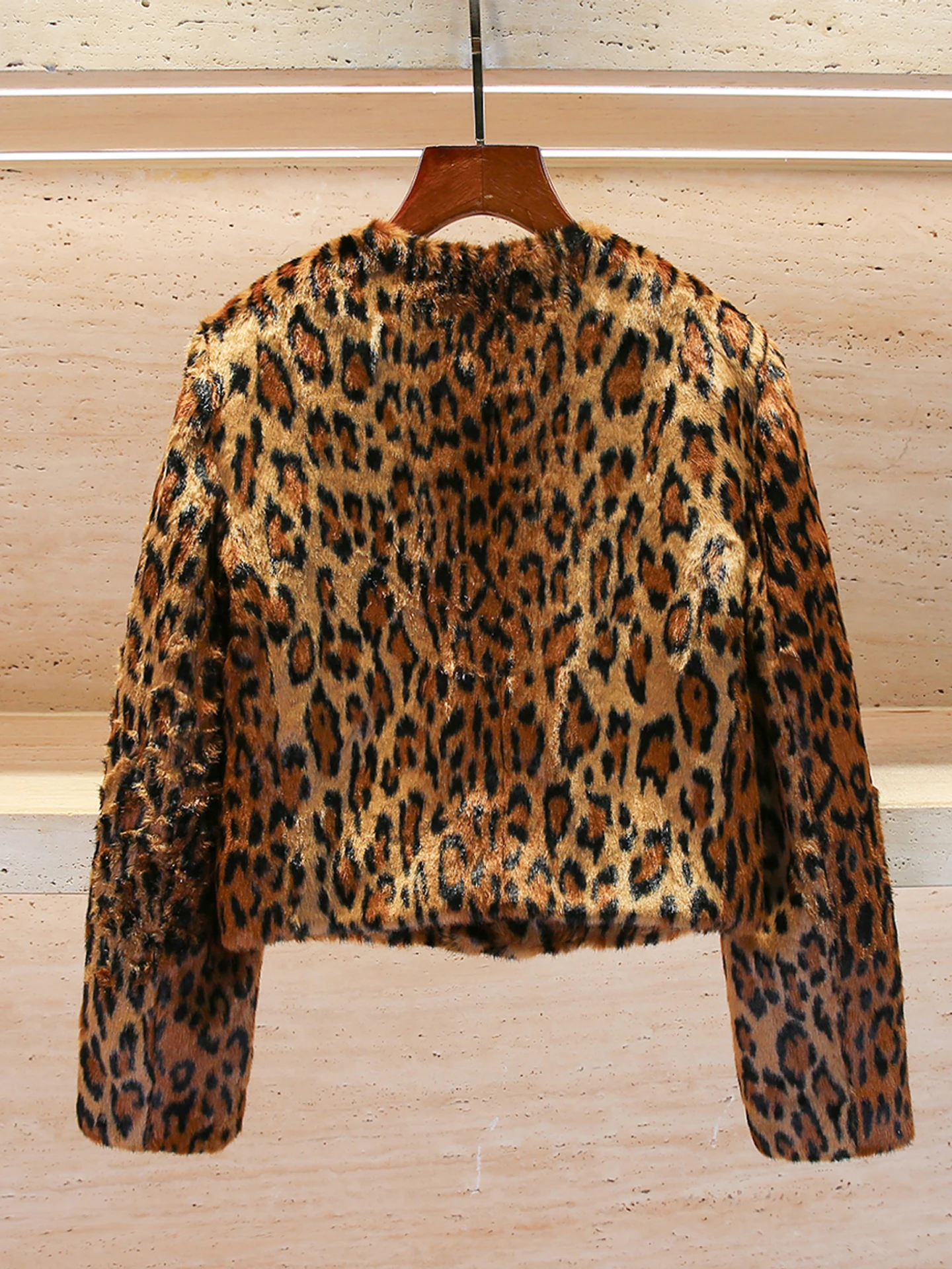 

M Home Southern Oil Высококачественный женский ор Кардиган Jaet 2322, осень-зима, дизайн Sensation, леопардовый принт, вышивка, внешний...