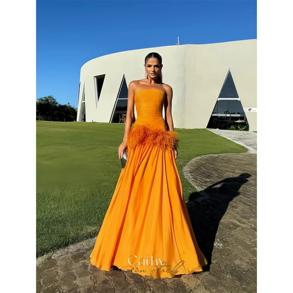 

Cathy Customize Orange Draped Chiffon A-line Feather Prom Dress Simple Strapless vestidos de noiva Floor-length Evening Dresses