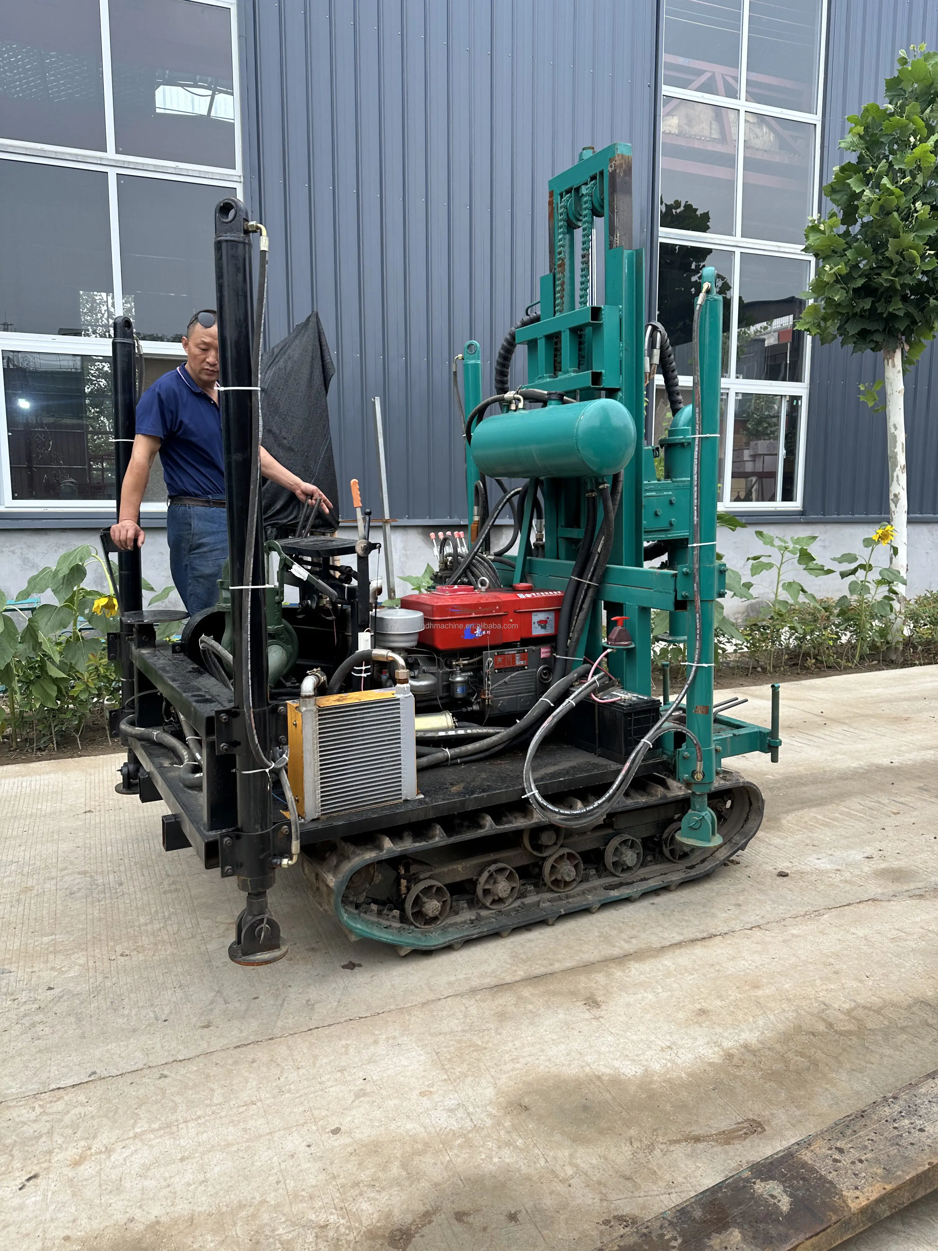 نوع المسار الديزل الهيدروليكي الصغير المحمول 200 متر الزاحف العميق شنت آلة حفر آبار المياه الدوارة #5