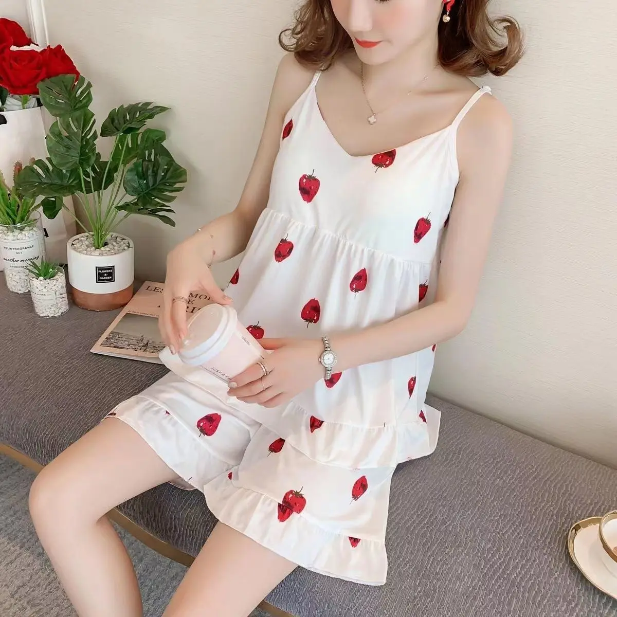 

Home Wear Women Pajama Sets Women's Pajamas Dress Set Sleepwear 2 PCS Short Tops and White Ventilate Soft Casual Trousers Sleep