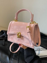 Borse piccole coreane con manico corto borsa a tracolla trapezio con patta rosa moda donna 2024 borsa per ascelle da lavoro quotidiano New Lady