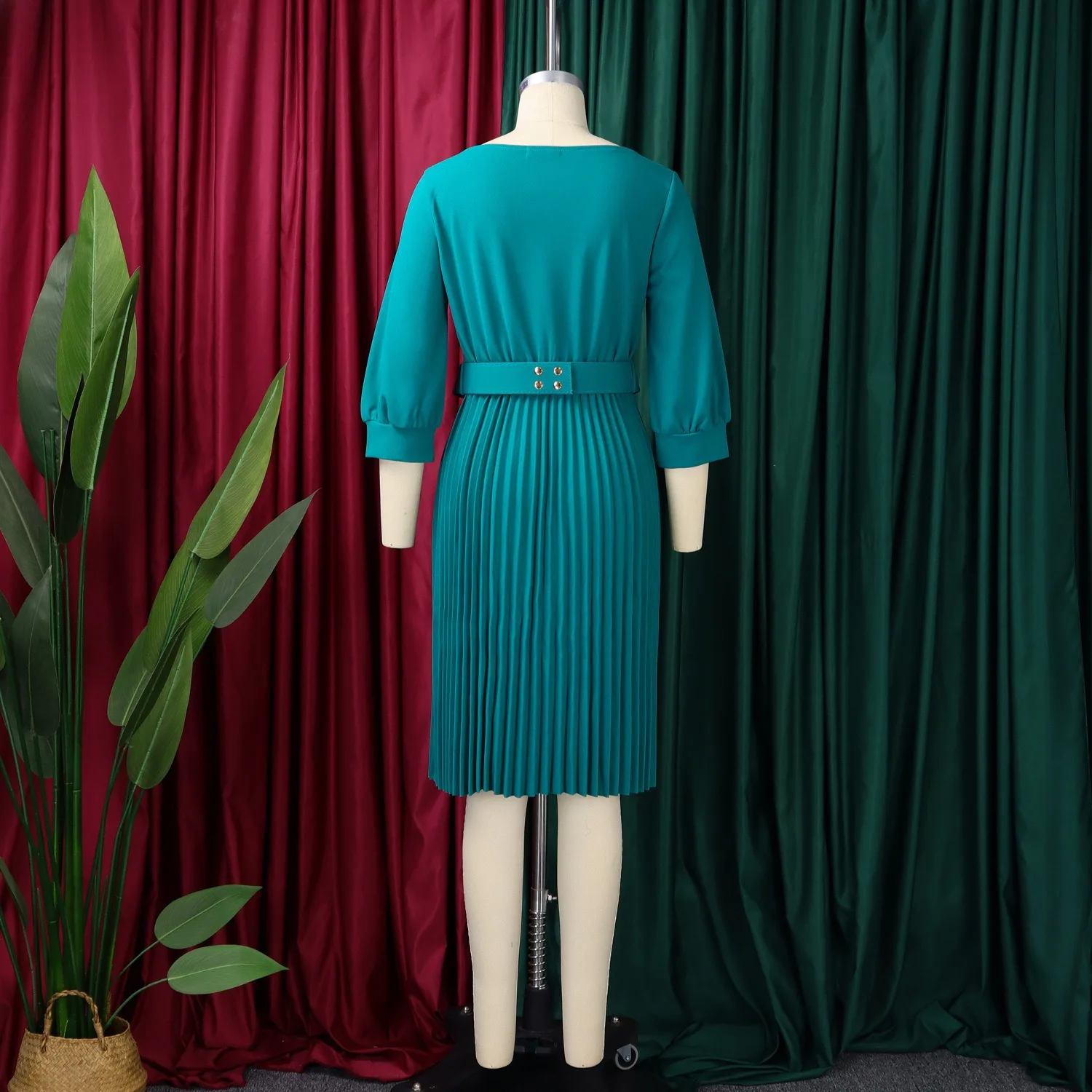 فساتين مكتب أنيقة 2026 جديدة رقبة دائرية وأكمام طويلة حزام خصر مطوي منتصف العجل موضة احترافية للسيدات رداء حفلة عيد ميلاد #4