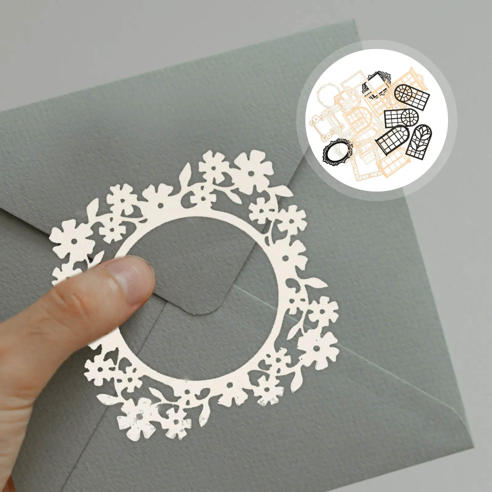 

40pcs Pressed Flower Hollow Paper Frames Scrapbook Supplies Cutouts Stickers Craft nament DIY Vintage Lace Decorative Material