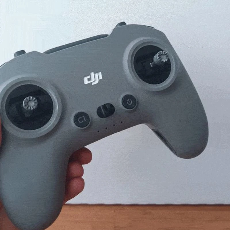 Akcesoria do pilota DJI FPV Remote Control 3: nowy pilot Remote Control 3, uchwyt na telefon, mocowanie joysticka, osłona ochronna, gamepad.