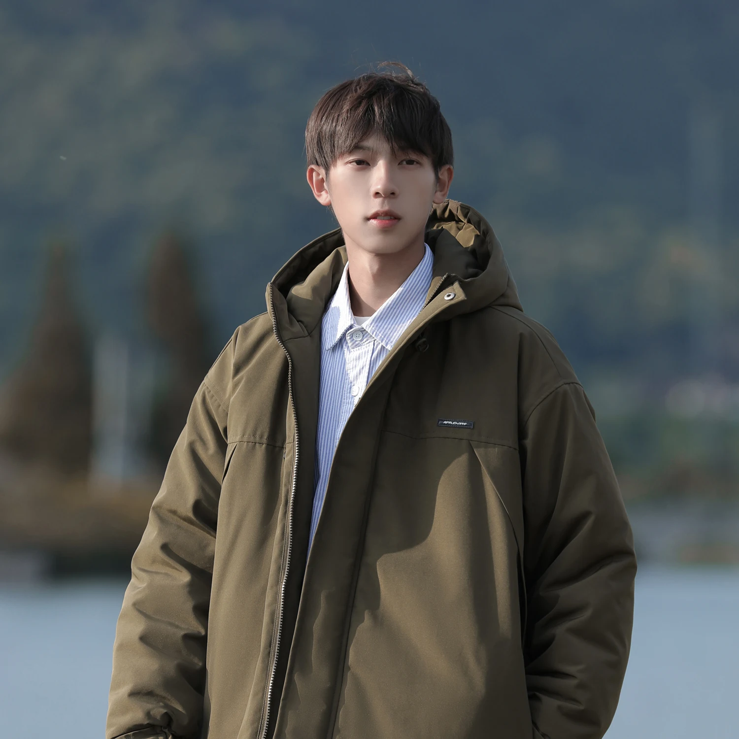 

Мужская зимняя куртка в стиле ретро из американского хлопка, новая утепленная теплая хлопковая куртка с капюшоном, свободная повседневная молодежная куртка на молнии