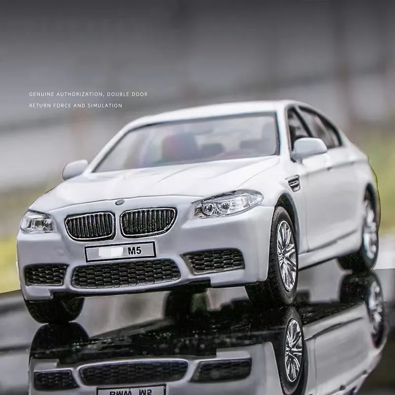 1:36 m5 f90 m550i m2 m4 Auto Spielzeug Modell auto Einrichtung zurückziehen Simulation Legierung Auto Doppeltür Kinderspiel zeug Sammlung Geschenke