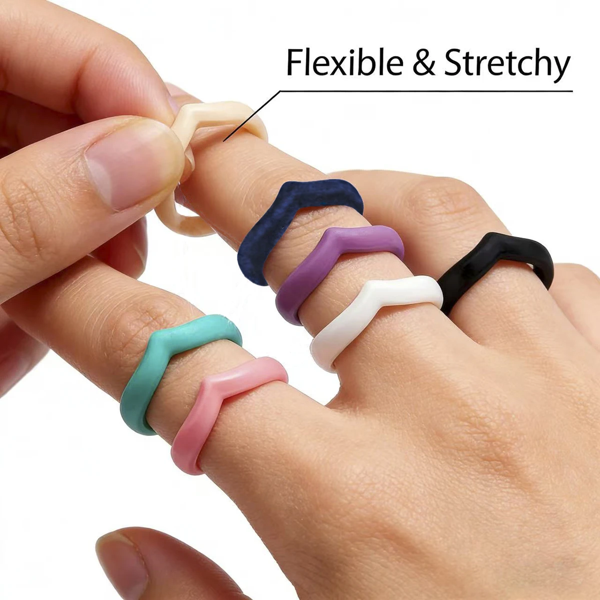 Heart-shaped Silicone Ring Set - 7pcs Fashion Sports Love Rubber Bands Hypoallergenic Flexible Finger Rings for Women