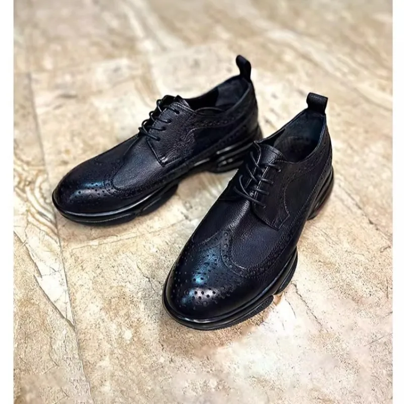 Men British Business Dress Shoes High-end Thick Sole  Fashion Genuine Leather Brogue Carving Sport Derby Shoes Male